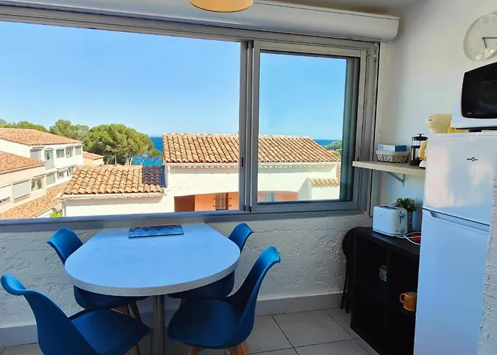 Le Miroir De La Appartement